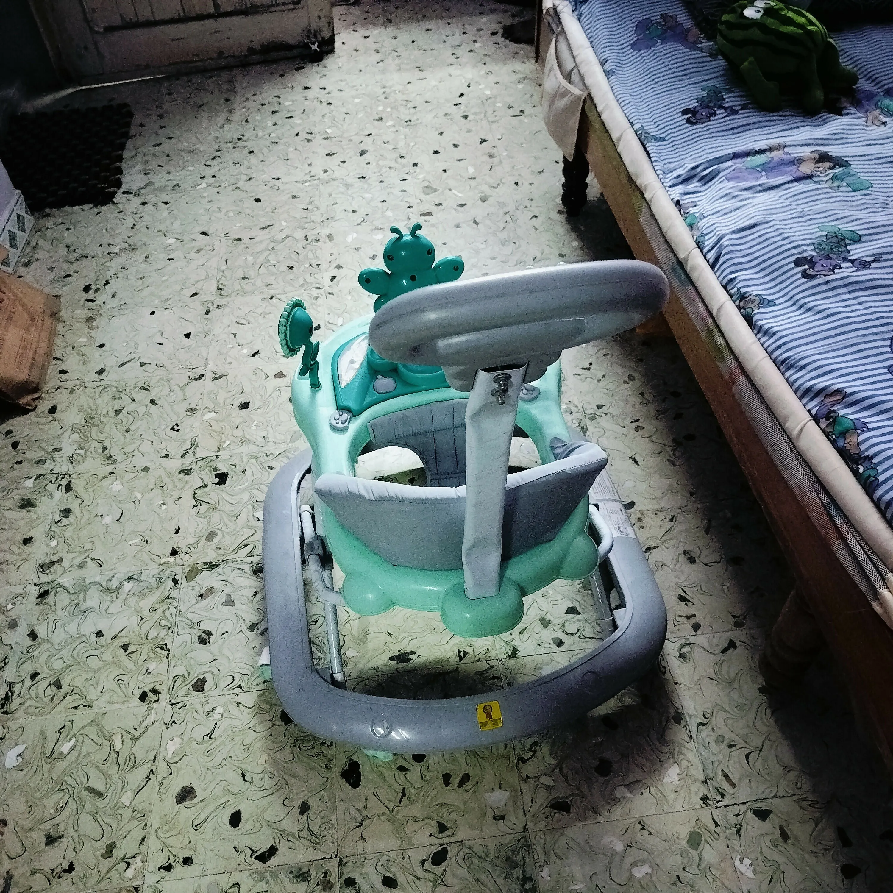 DASH Musical Baby Walker